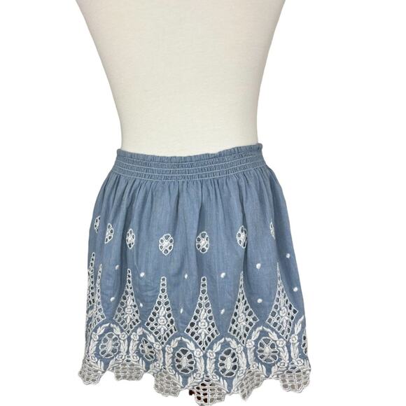 Joie Wanita Embroidered Chambray Smocked Waist Skirt - Picture 3 of 10